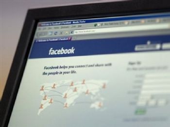 Facebook gana 4 dólares por cada usuario que tiene