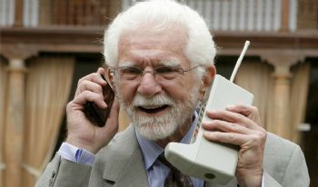 Hace 29 años salió al mercado el primer teléfono celular