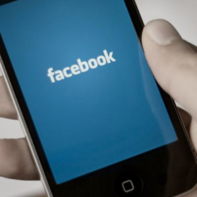 Facebook bloqueó la versión web para sus empleados para que prioricen la versión móvil