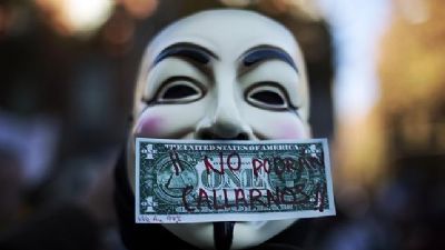 FBI confirma que Anonymous accedió a información sensible de Estados Unidos